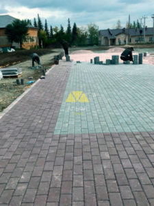 plitka2 225x300 - Укладка тротуарной плитки в Барнауле